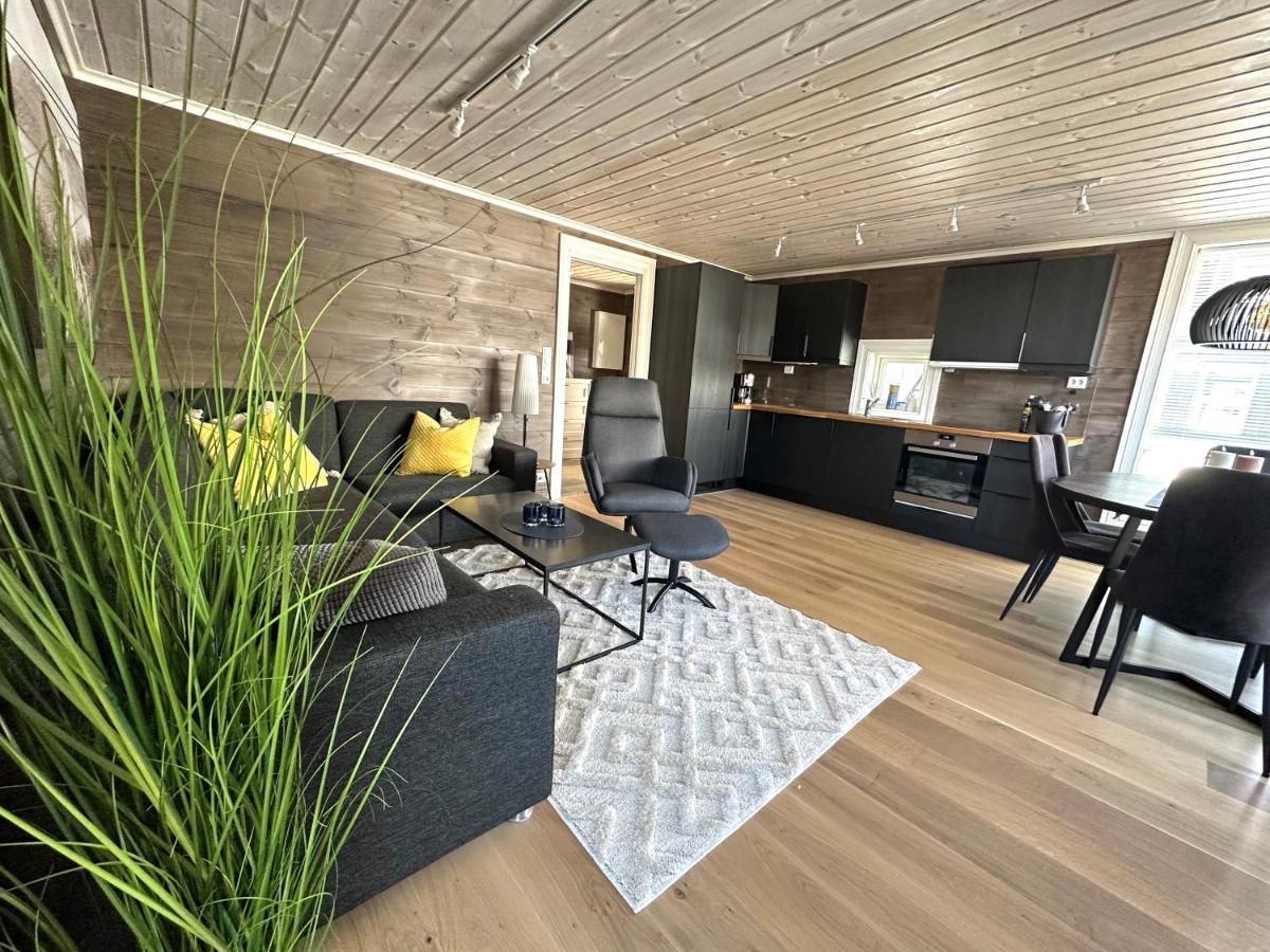 Lovise Mountain Apartment Stranda  Exteriör bild