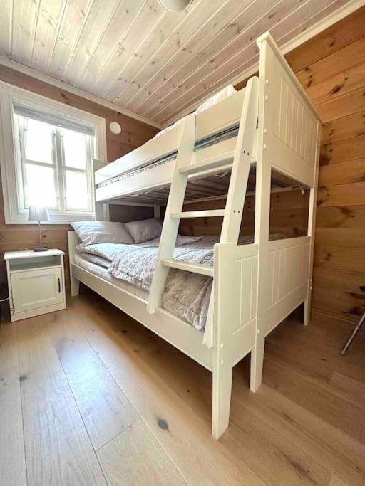 Lovise Mountain Apartment Stranda  Exteriör bild