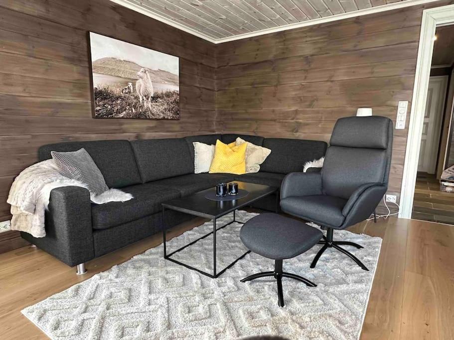 Lovise Mountain Apartment Stranda  Exteriör bild