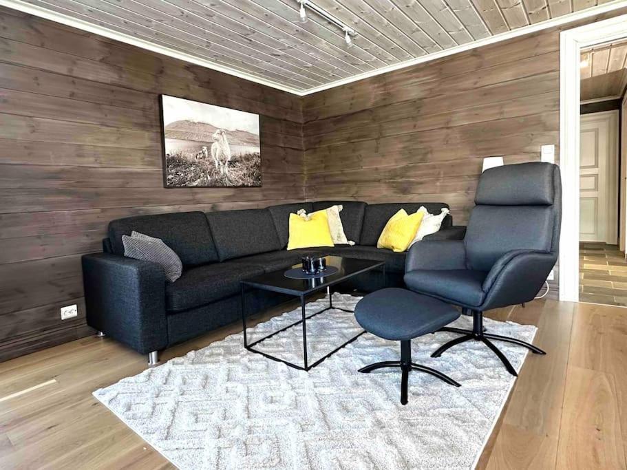 Lovise Mountain Apartment Stranda  Exteriör bild