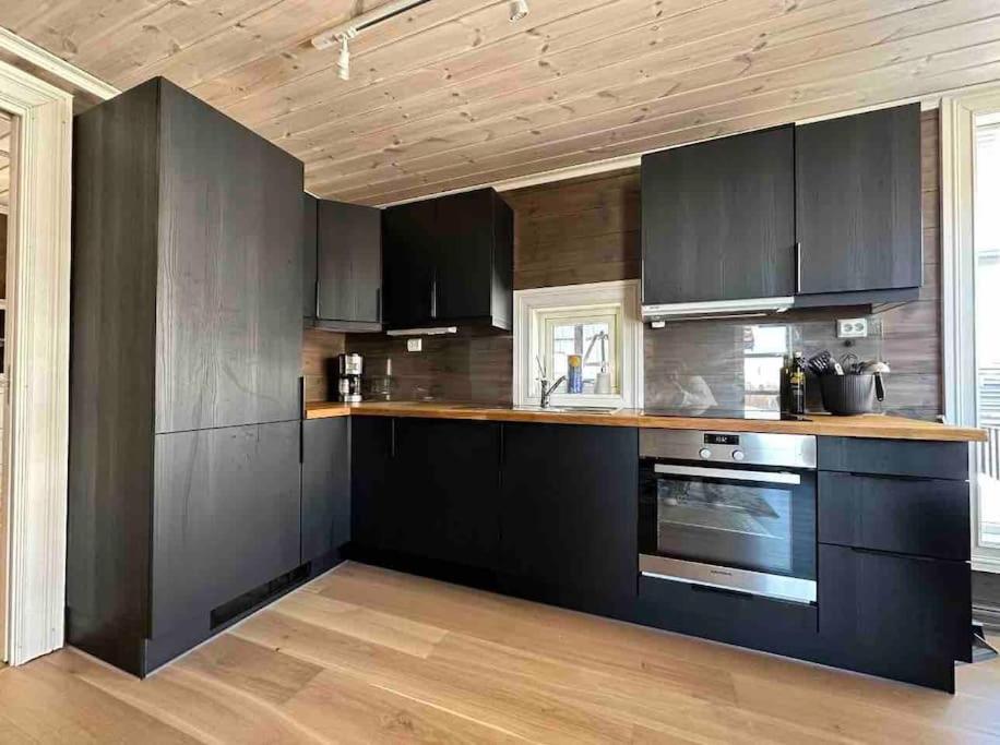 Lovise Mountain Apartment Stranda  Exteriör bild